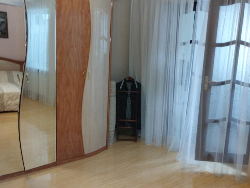 Луцьк, вул. Шота Руставелі, 10